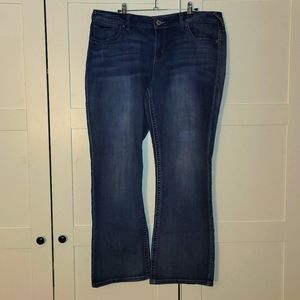 Maurices Wide/Flare Leg Jeans - 18 Reg